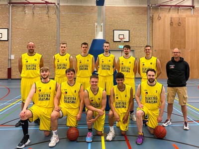 Bouwgroep Dijkstra Draisma steekt Basketbalvereniging Arrows in het nieuw