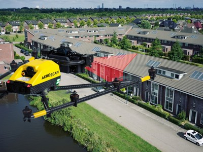 Aeroscan, partner van Bouwgroep Dijkstra Draisma, beleeft landelijke primeur met onderzoek naar vastgoed inspecties met drones in gebouwde omgeving