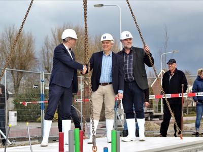 Start bouw 12 energieleverende sociale huurwoningen Lemmer