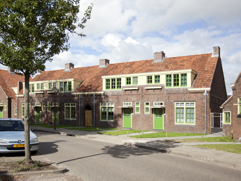 Update van 34 huurwoningen in Heerenveen