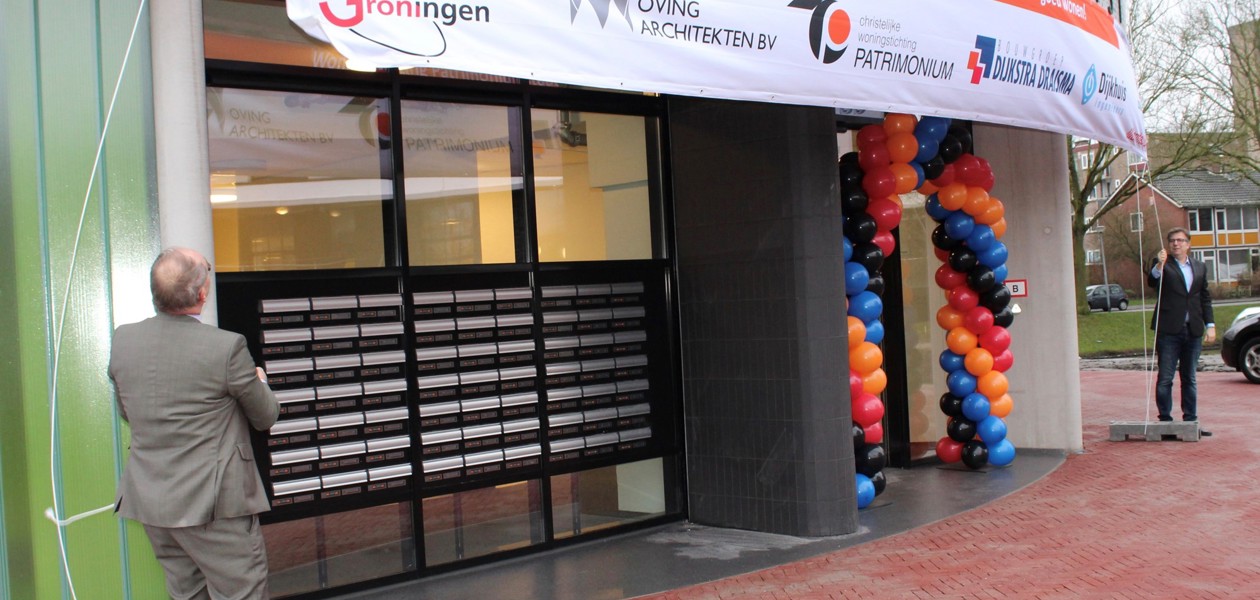 Aardbevingsbestendige woontoren ‘De Beukenhorst’ in Groningen officieel geopend