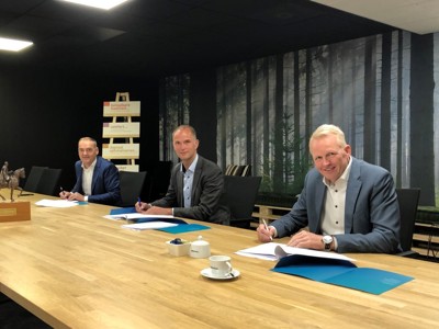 Handtekening gezet voor nieuw Innovatiecentrum Chemie en Engineering op Campus Groningen