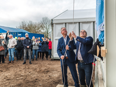 Hoogste punt bereikt bouw gezamenlijk pand gemeente Westerkwartier en Novatec